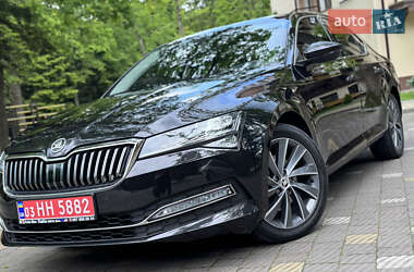 Ліфтбек Skoda Superb 2021 в 