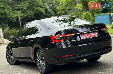 Ліфтбек Skoda Superb 2021 в 
