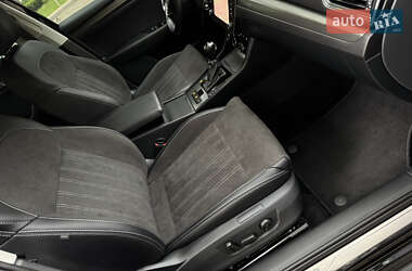 Ліфтбек Skoda Superb 2021 в 