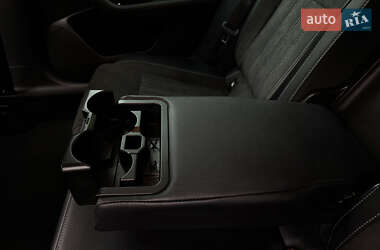 Ліфтбек Skoda Superb 2021 в 
