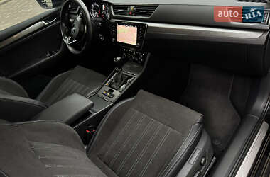Ліфтбек Skoda Superb 2021 в 