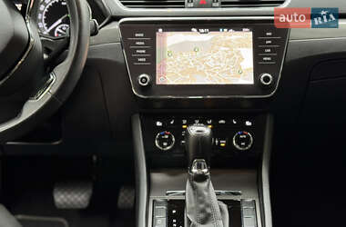 Ліфтбек Skoda Superb 2021 в 