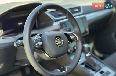 Лифтбек Skoda Superb 2023 в 