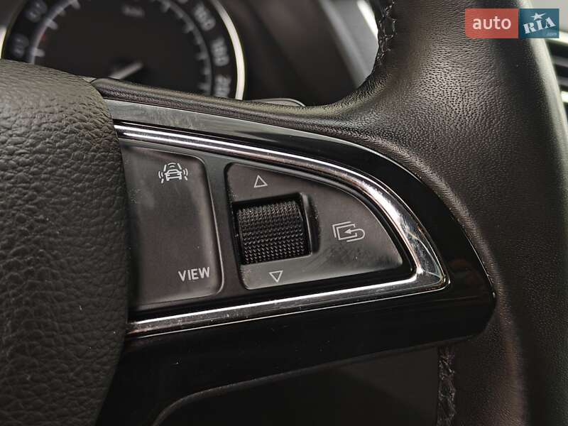 Універсал Skoda Superb 2018 в Луцьку