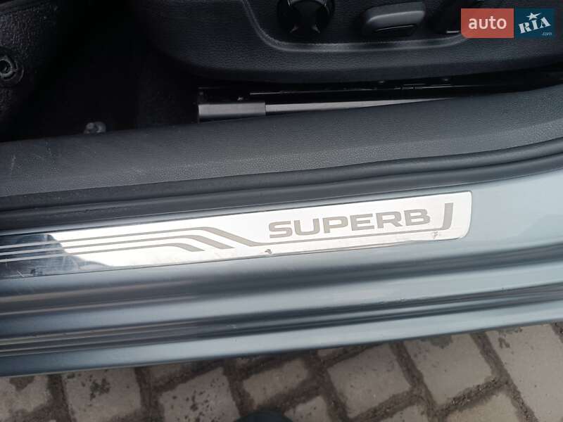 Універсал Skoda Superb 2018 в Луцьку