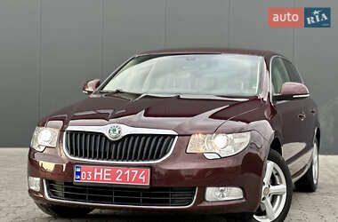 Ліфтбек Skoda Superb 2009 в Красилові