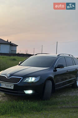 Универсал Skoda Superb 2013 в 