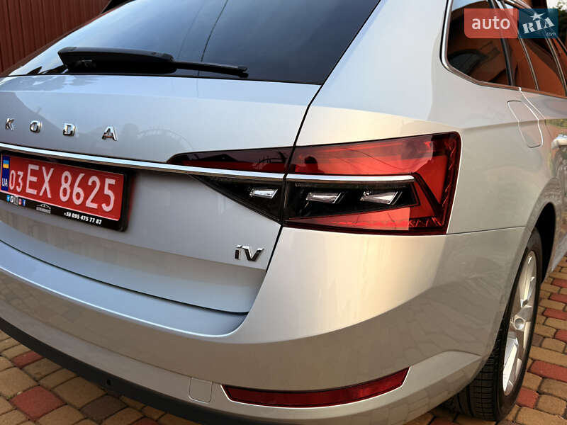 Універсал Skoda Superb 2020 в Мукачевому