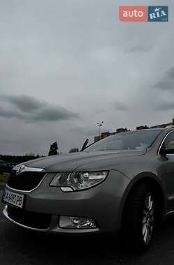 Универсал Skoda Superb 2012 в 