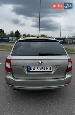 Универсал Skoda Superb 2012 в 