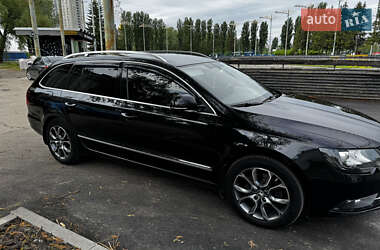 Универсал Skoda Superb 2013 в 