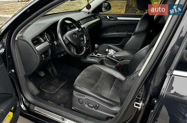 Универсал Skoda Superb 2013 в 