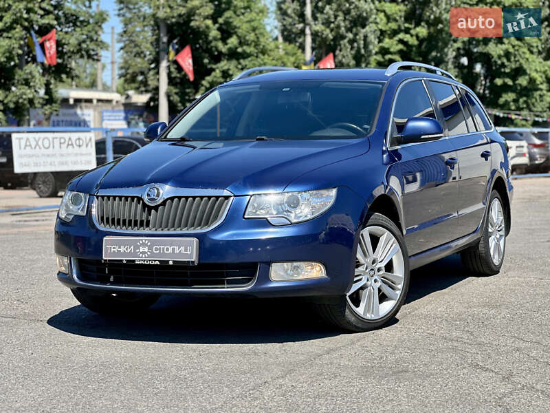 Універсал Skoda Superb 2013 в 