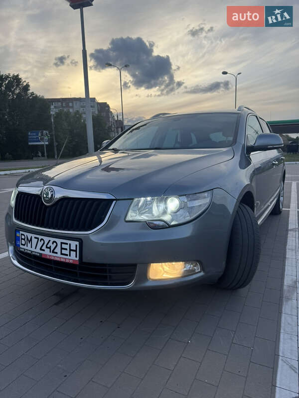 Универсал Skoda Superb 2010 в 