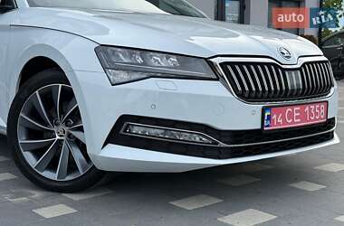 Универсал Skoda Superb 2019 в 