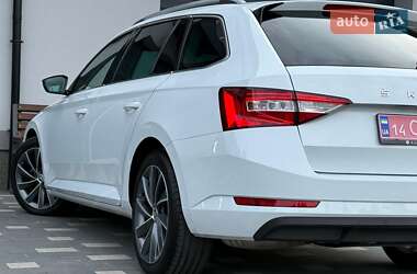 Универсал Skoda Superb 2019 в 