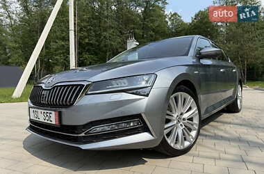 Ліфтбек Skoda Superb 2020 в 