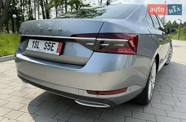 Ліфтбек Skoda Superb 2020 в 