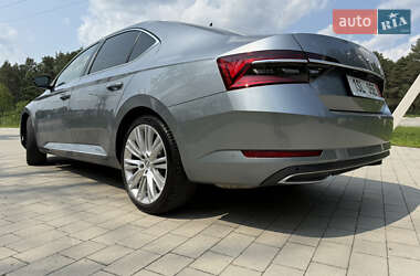 Ліфтбек Skoda Superb 2020 в 