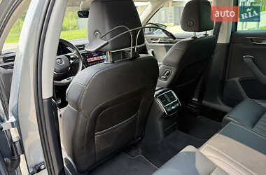 Ліфтбек Skoda Superb 2020 в 