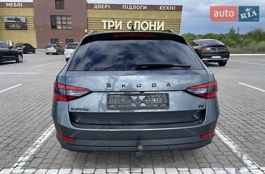 Універсал Skoda Superb 2020 в 