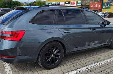 Універсал Skoda Superb 2020 в 