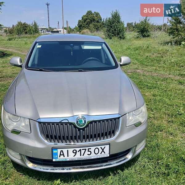 Лифтбек Skoda Superb 2013 в Переяславе