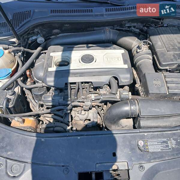 Лифтбек Skoda Superb 2013 в Переяславе