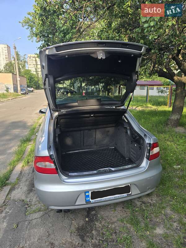 Ліфтбек Skoda Superb 2010 в Києві
