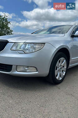 Ліфтбек Skoda Superb 2008 в 