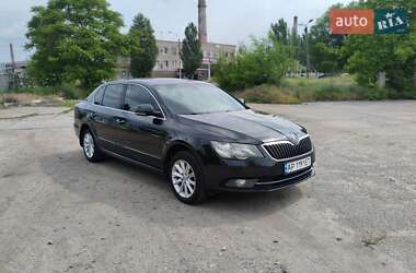 Ліфтбек Skoda Superb 2013 в Запоріжжі