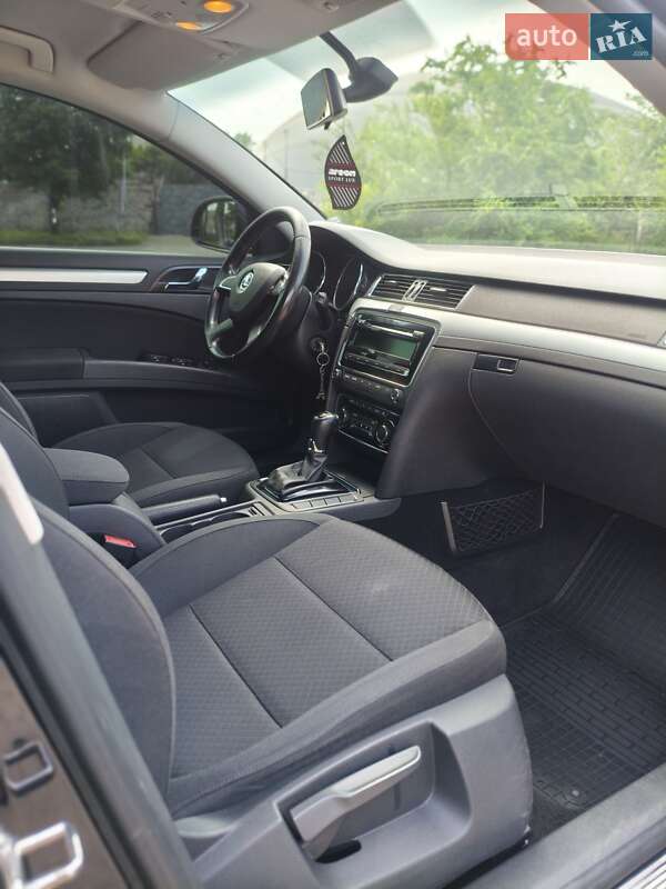 Лифтбек Skoda Superb 2013 в Запорожье фото 24 Лифтбек Skoda Superb 2013 в Запорожье