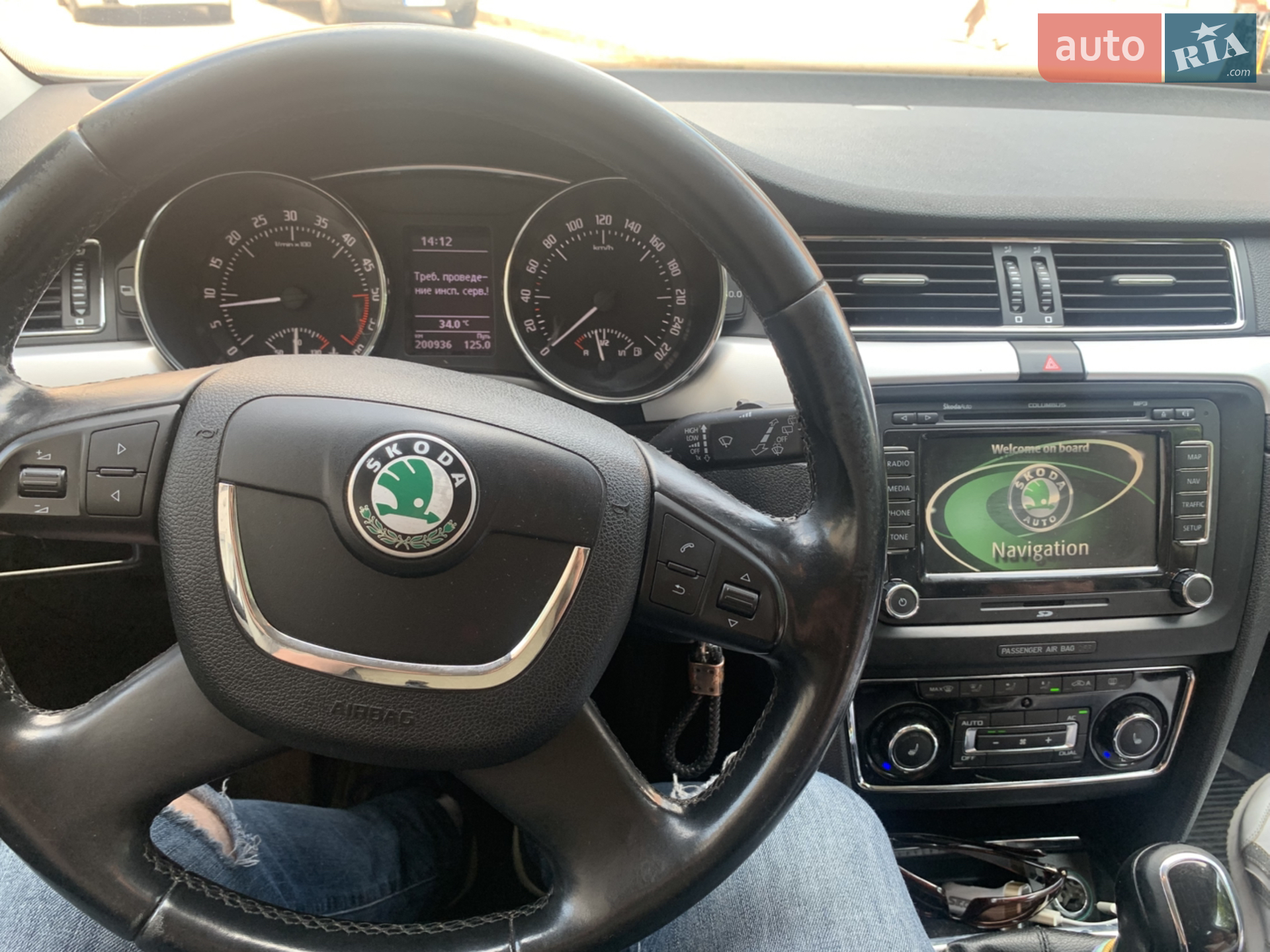 2011 Skoda Superb - мініатюра 12