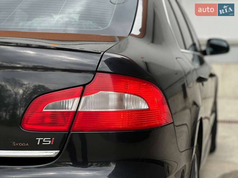 Лифтбек Skoda Superb 2012 в Киеве
