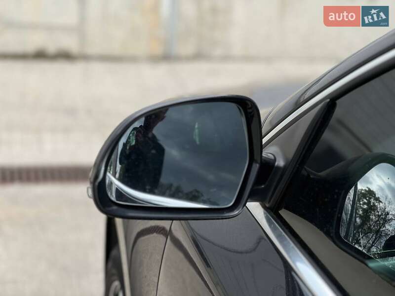 Лифтбек Skoda Superb 2012 в Киеве