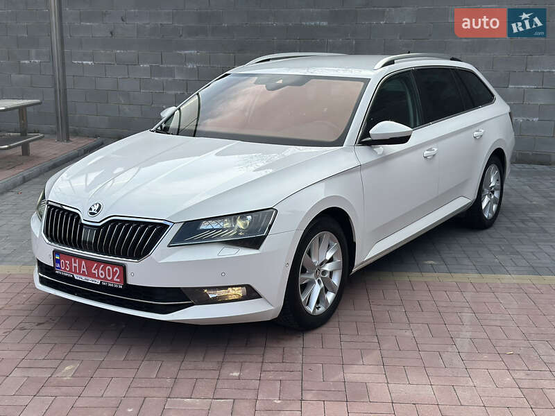 Универсал Skoda Superb 2018 в 