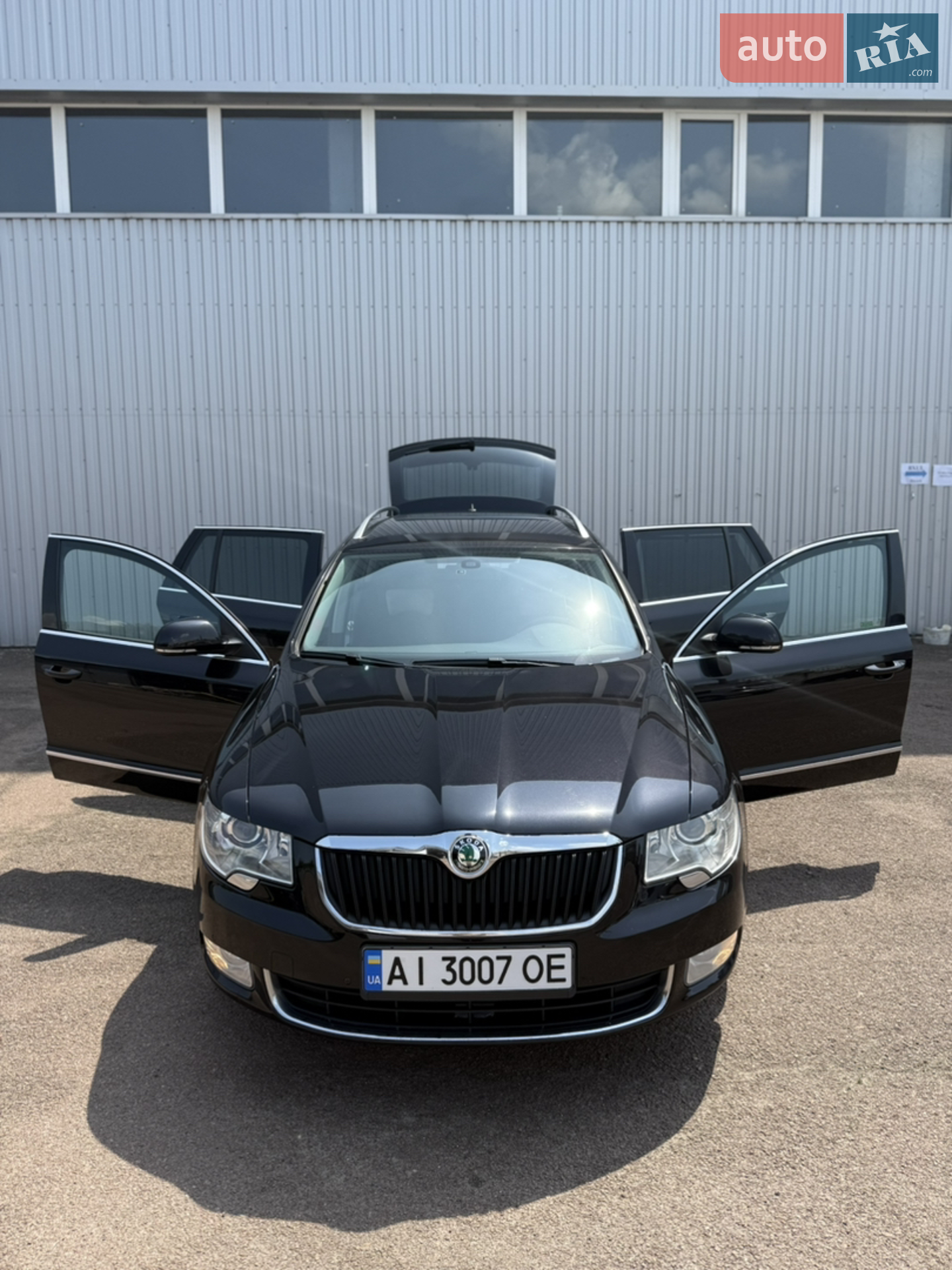 2012 Skoda Superb - мініатюра 4