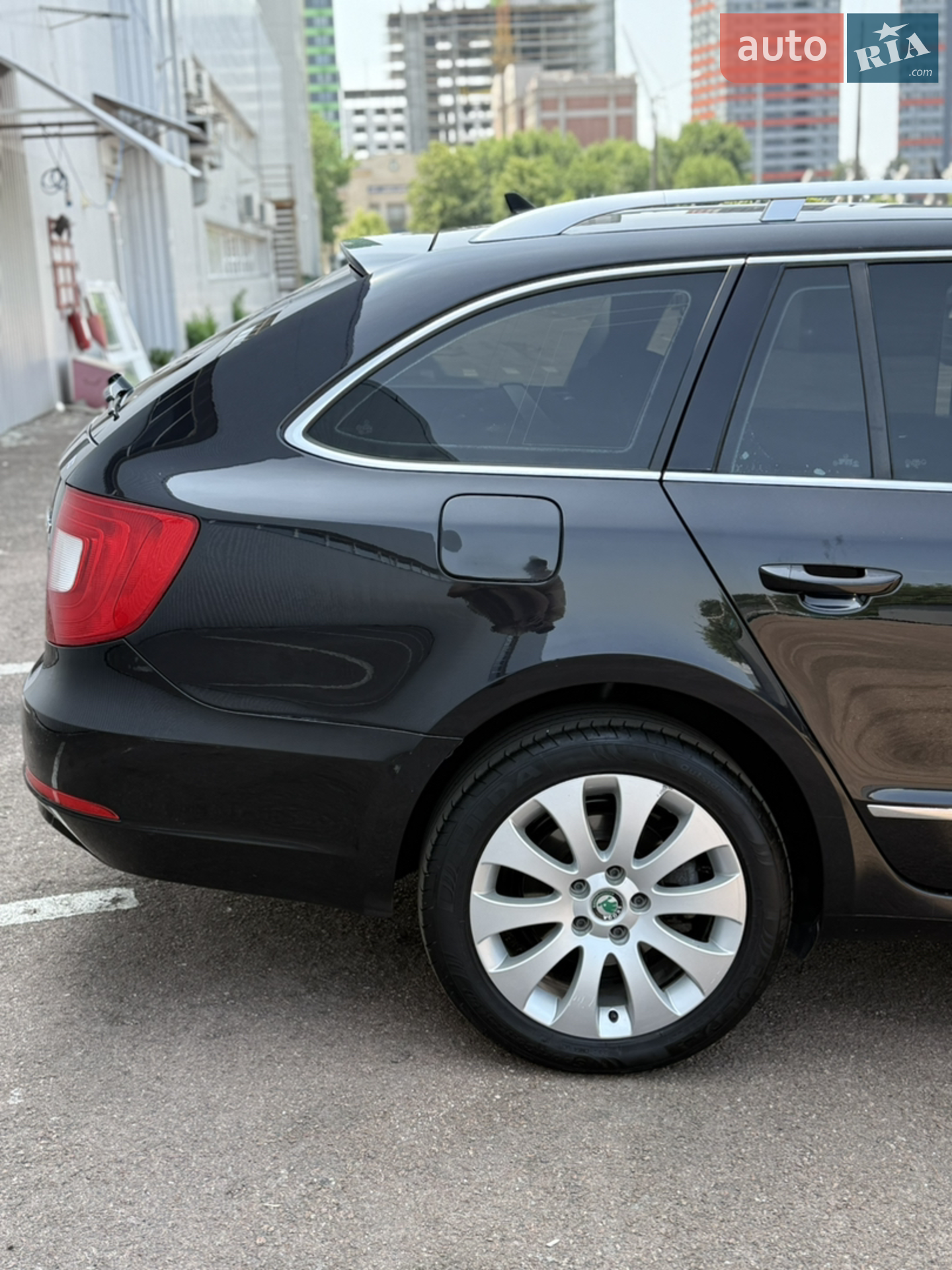 2012 Skoda Superb - мініатюра 7