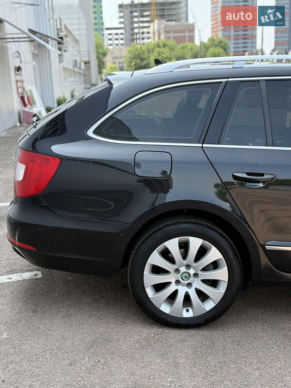 Универсал Skoda Superb 2012 в Киеве фото 7 Универсал Skoda Superb 2012 в Киеве