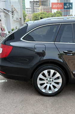 Универсал Skoda Superb 2012 в 