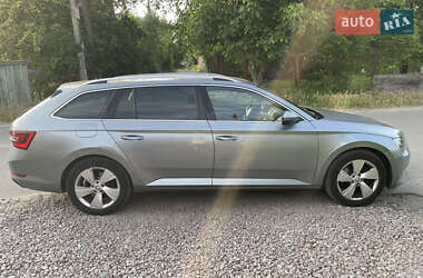 Универсал Skoda Superb 2016 в 