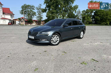 Универсал Skoda Superb 2017 в 