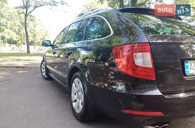 Универсал Skoda Superb 2012 в 