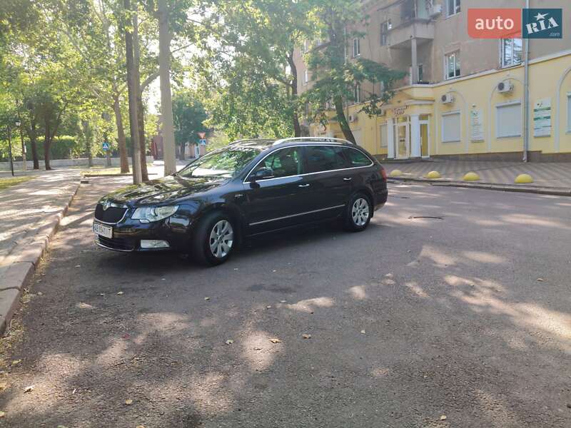 Универсал Skoda Superb 2012 в Николаеве фото 23 Универсал Skoda Superb 2012 в Николаеве