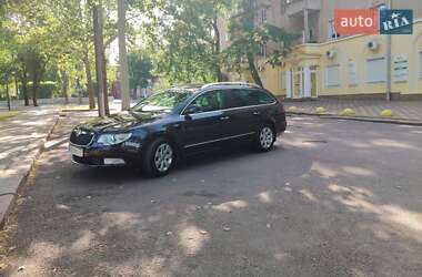 Универсал Skoda Superb 2012 в 