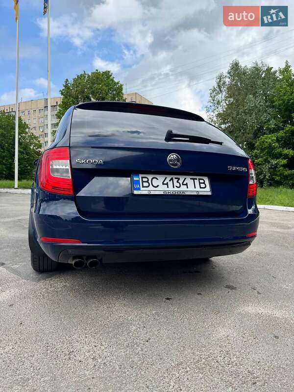 Универсал Skoda Superb 2014 в Львове