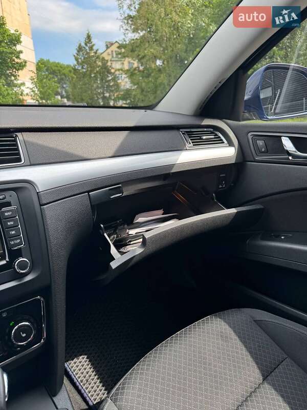 Универсал Skoda Superb 2014 в Львове