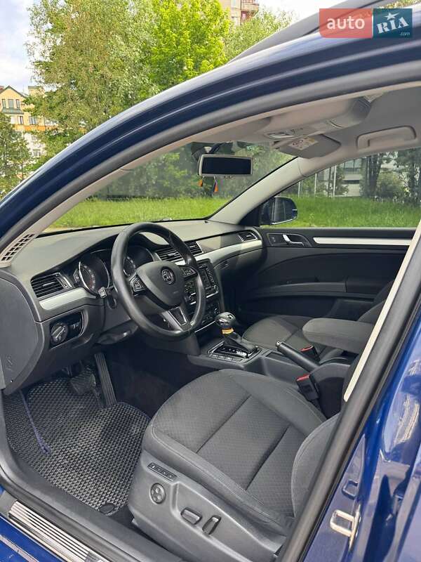 Универсал Skoda Superb 2014 в Львове