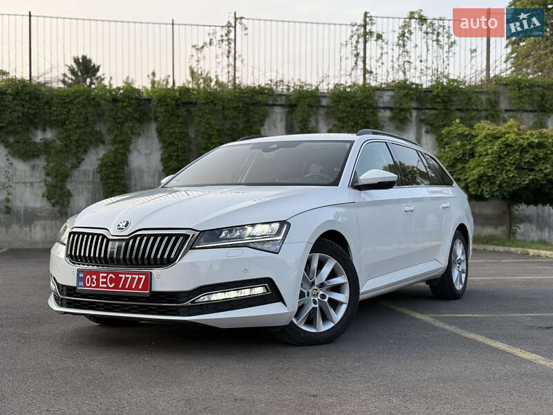 Универсал Skoda Superb 2021 в Ровно