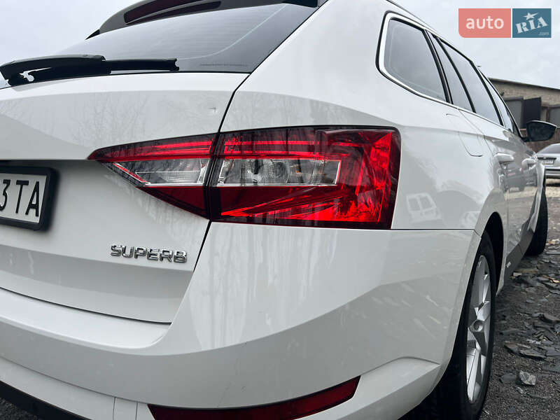 Универсал Skoda Superb 2016 в Киеве